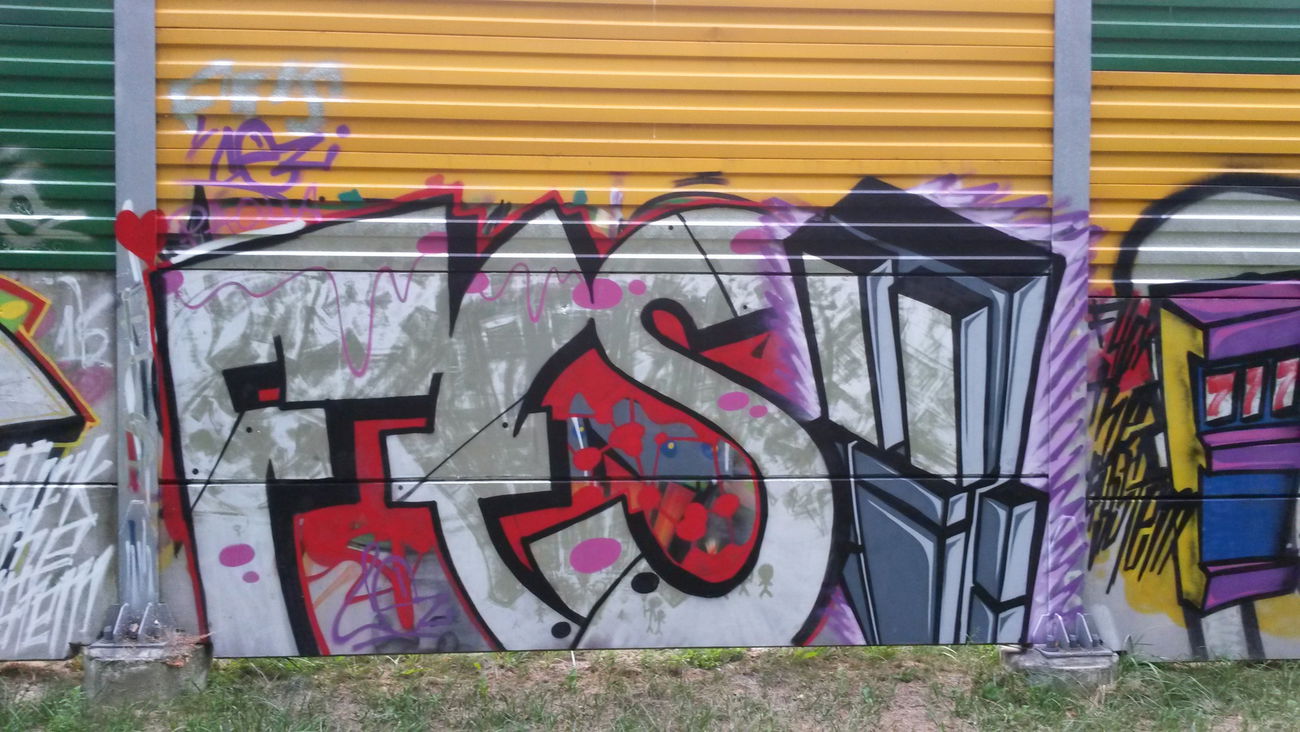 Graffiti Wall - Photo by HellB