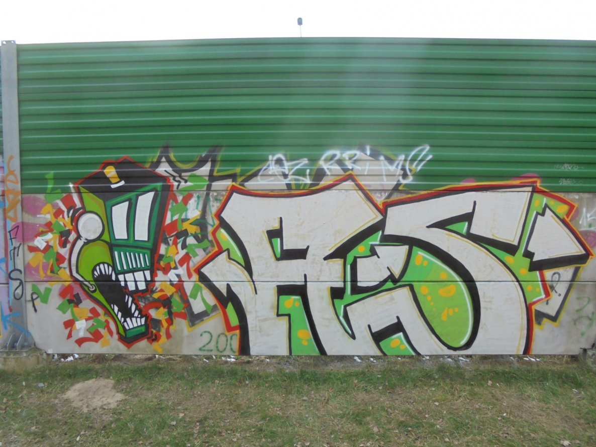 Graffiti Bombing - Photo by HellB