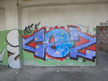 Graffiti Bombing in Warsaw - Photo by HellB (2015)