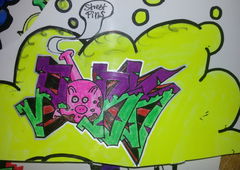 Graffiti Wall - Photo by Hendrik0806 - pork, bong (2015)