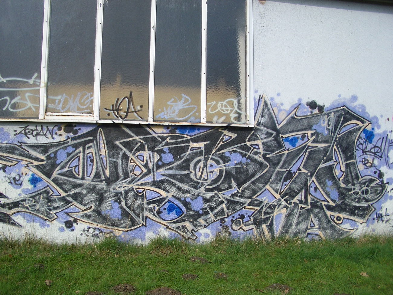 Graffiti Wall - Photo by Herford - Crom, TBA, Kirchlengern (1999)