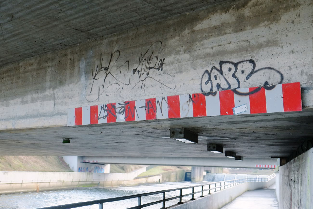 Graffiti Wall - Photo by Herford - Cape, Herford