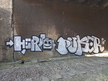 Graffiti Wall - Photo by Heryo88 - Heryo, &Poker (2020)