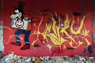 Graffiti Wall in Leipzig - Photo by Hesky