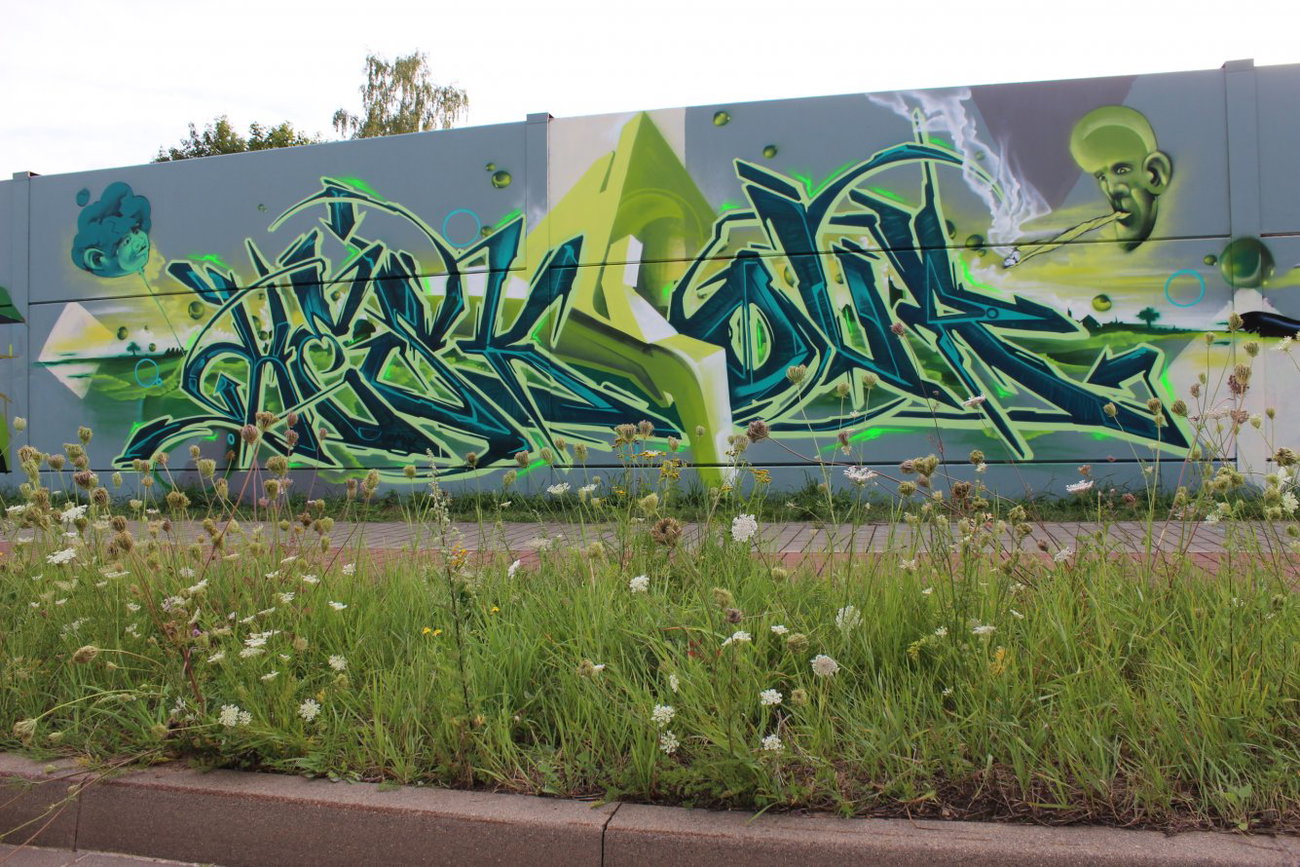 Graffiti Wall - Photo by Hesky