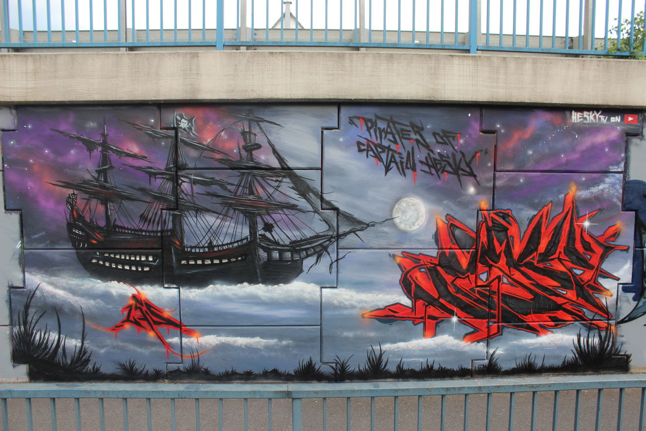 Graffiti Wall - Photo by Hesky