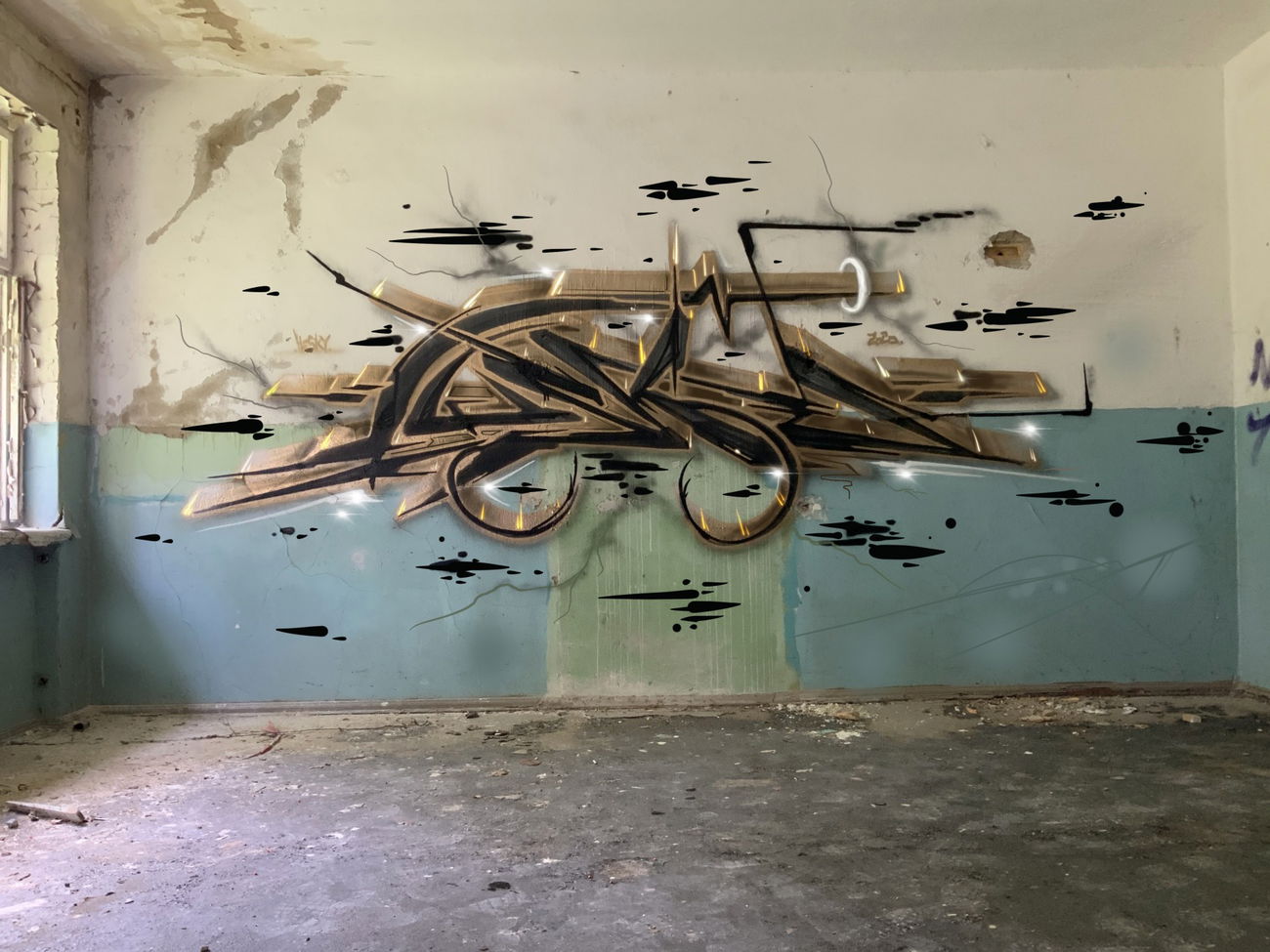 Graffiti Wall - Photo by Hesky