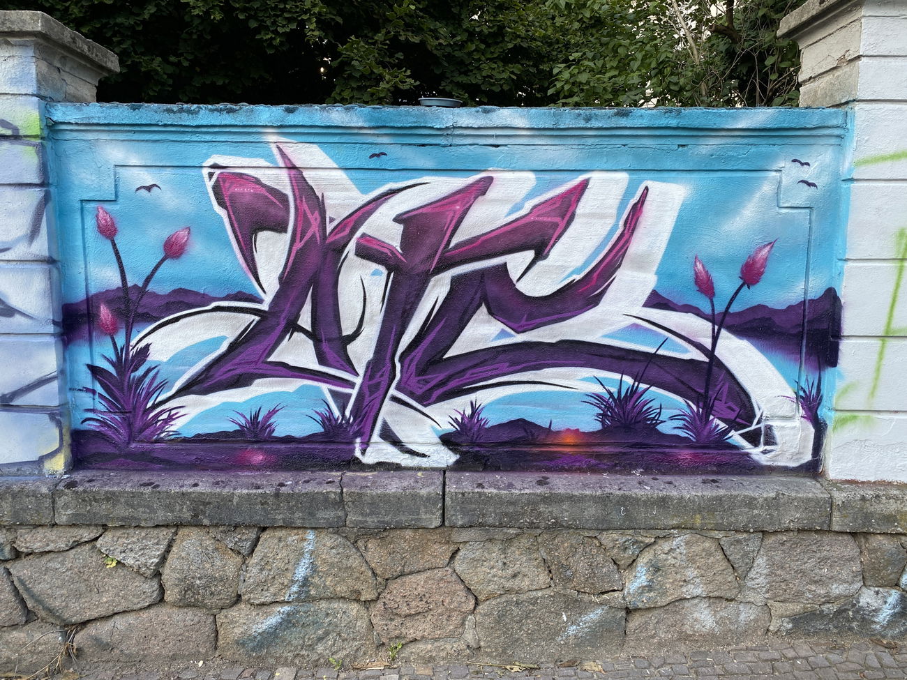 Graffiti Wall - Photo by Hesky