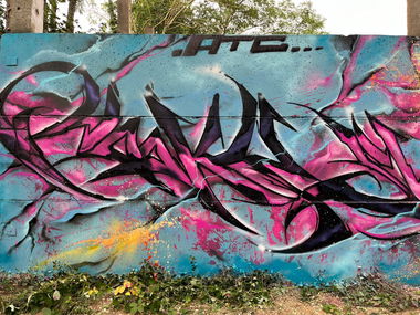 Graffiti Wall - Photo by Hesky