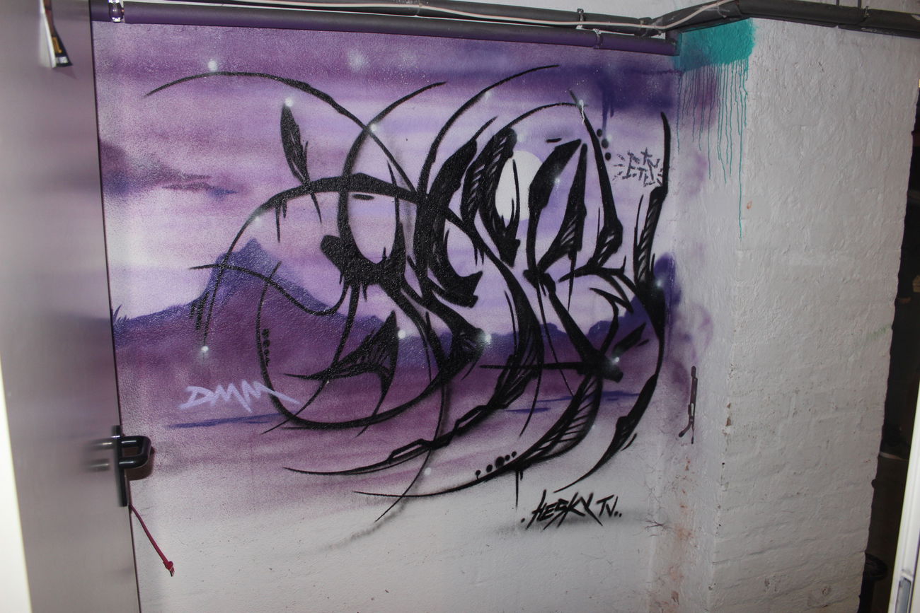 Graffiti Wall - Photo by Hesky