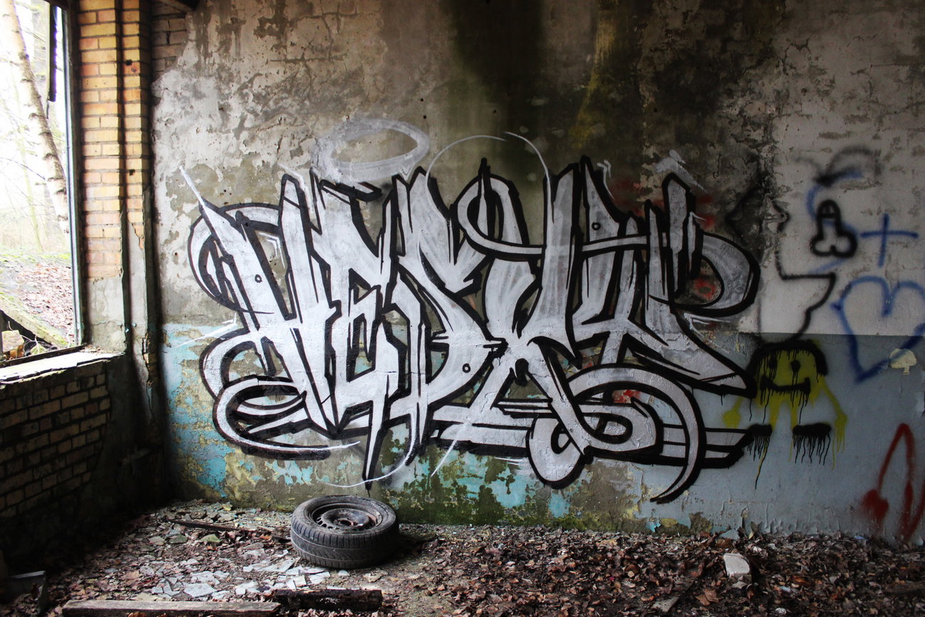 Graffiti Wall - Photo by Hesky