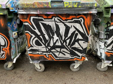 Graffiti Artwork - Photo by Hesky