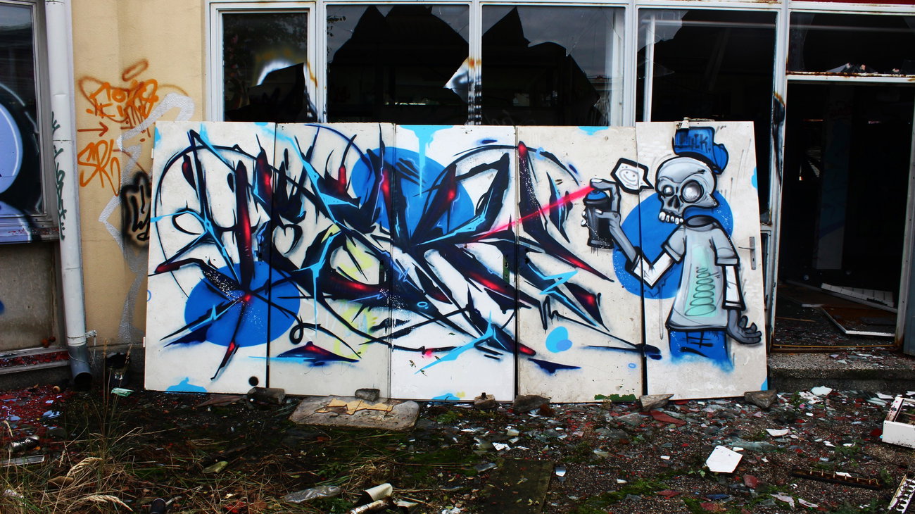 Graffiti Wall - Photo by Hesky