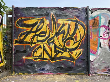 Graffiti Wall - Photo by Hesky