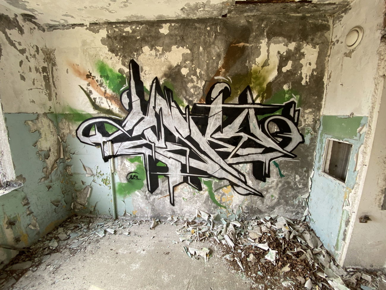 Graffiti Wall - Photo by Hesky