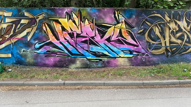 Graffiti Wall - Photo by Hesky