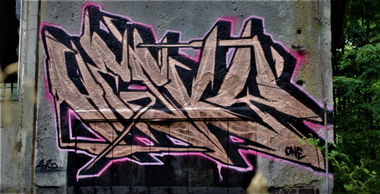 Graffiti Wall - Photo by Hesky