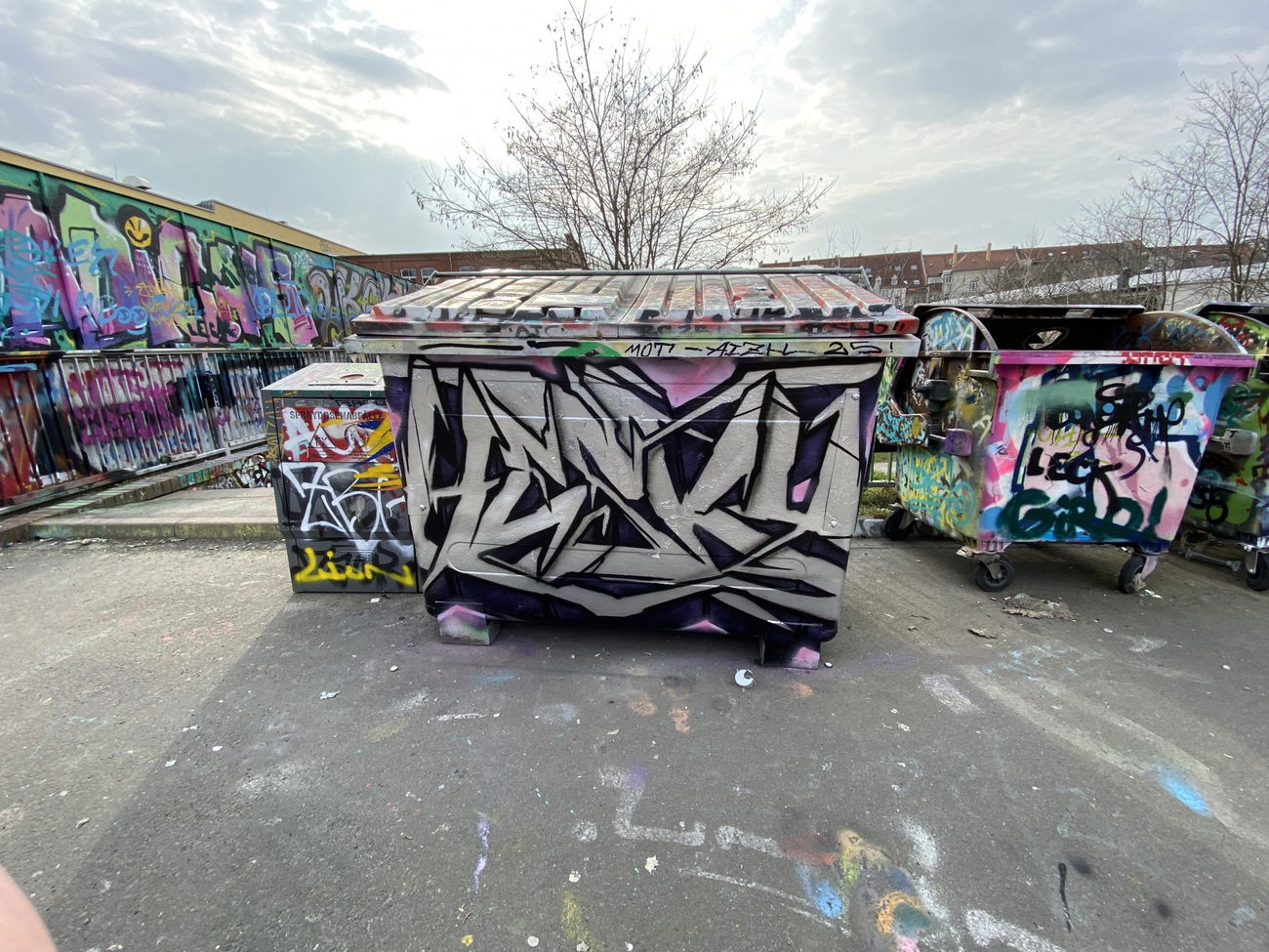 Graffiti Wall - Photo by Hesky