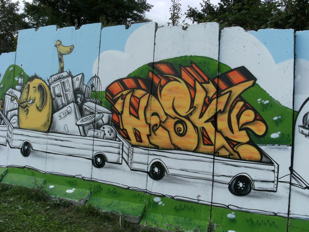 Graffiti Wall - Photo by Hesky