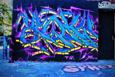 Graffiti Wall - Photo by Hesky