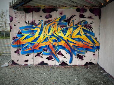 Graffiti Wall - Photo by Hesky