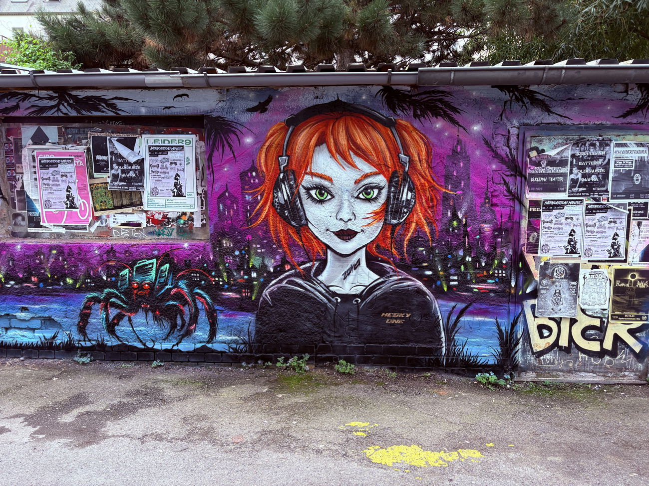 Graffiti Wall - Photo by Hesky