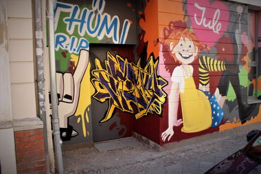 Graffiti Wall - Photo by Hesky