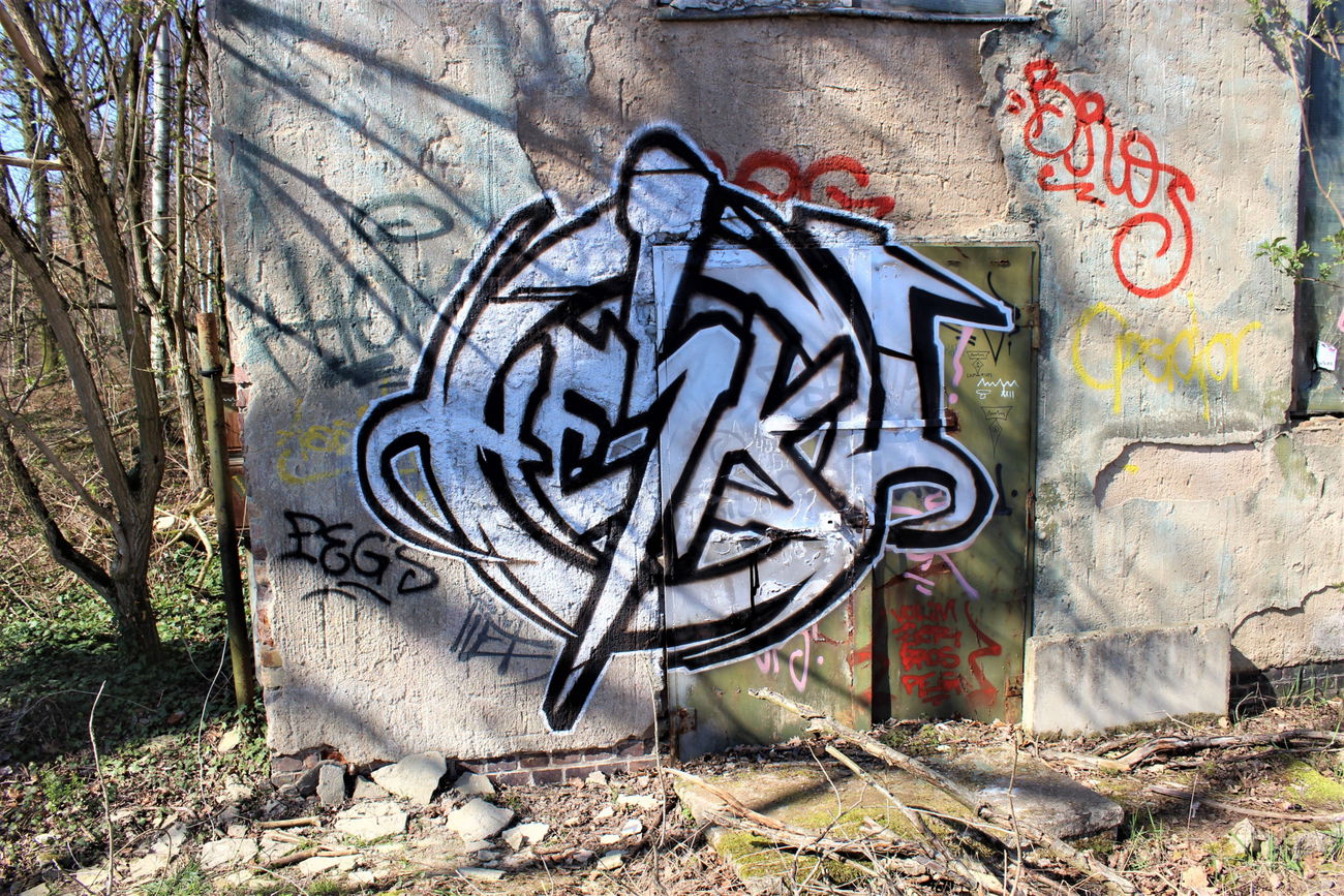 Graffiti Wall - Photo by Hesky