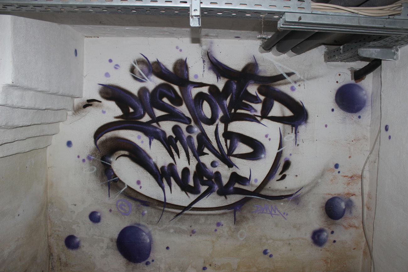 Graffiti Wall - Photo by Hesky