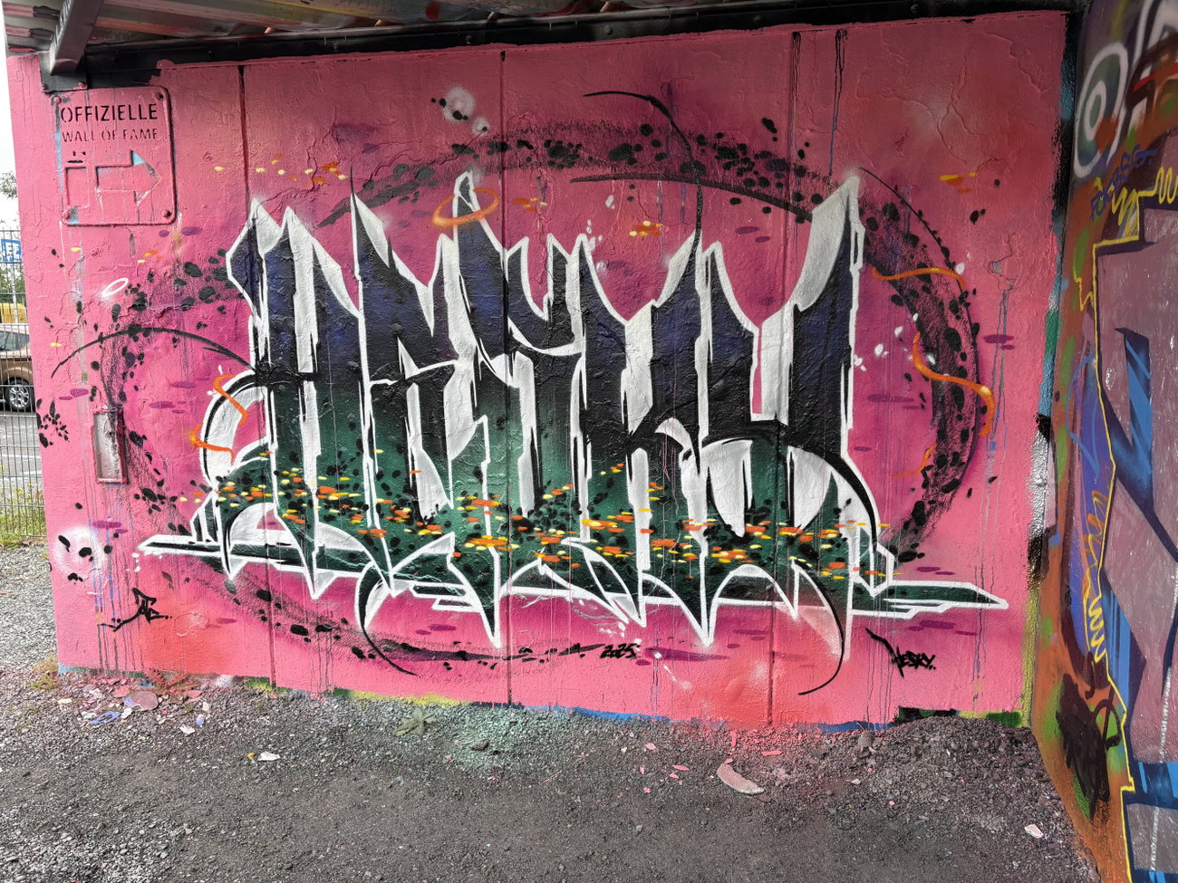 Graffiti Wall - Photo by Hesky