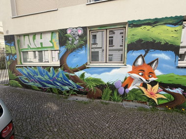 Graffiti Wall - Photo by Hesky