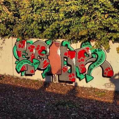 Graffiti Wall - Photo by Hetor