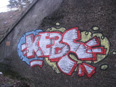 Graffiti Bombing - Photo by Heureka - tfn, kebs