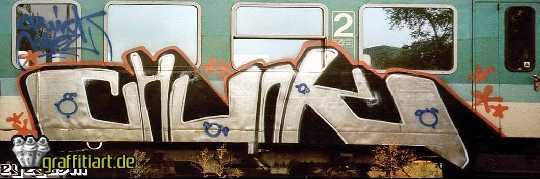 Graffiti Train - Photo by Heureka - junk, chunk, qmz