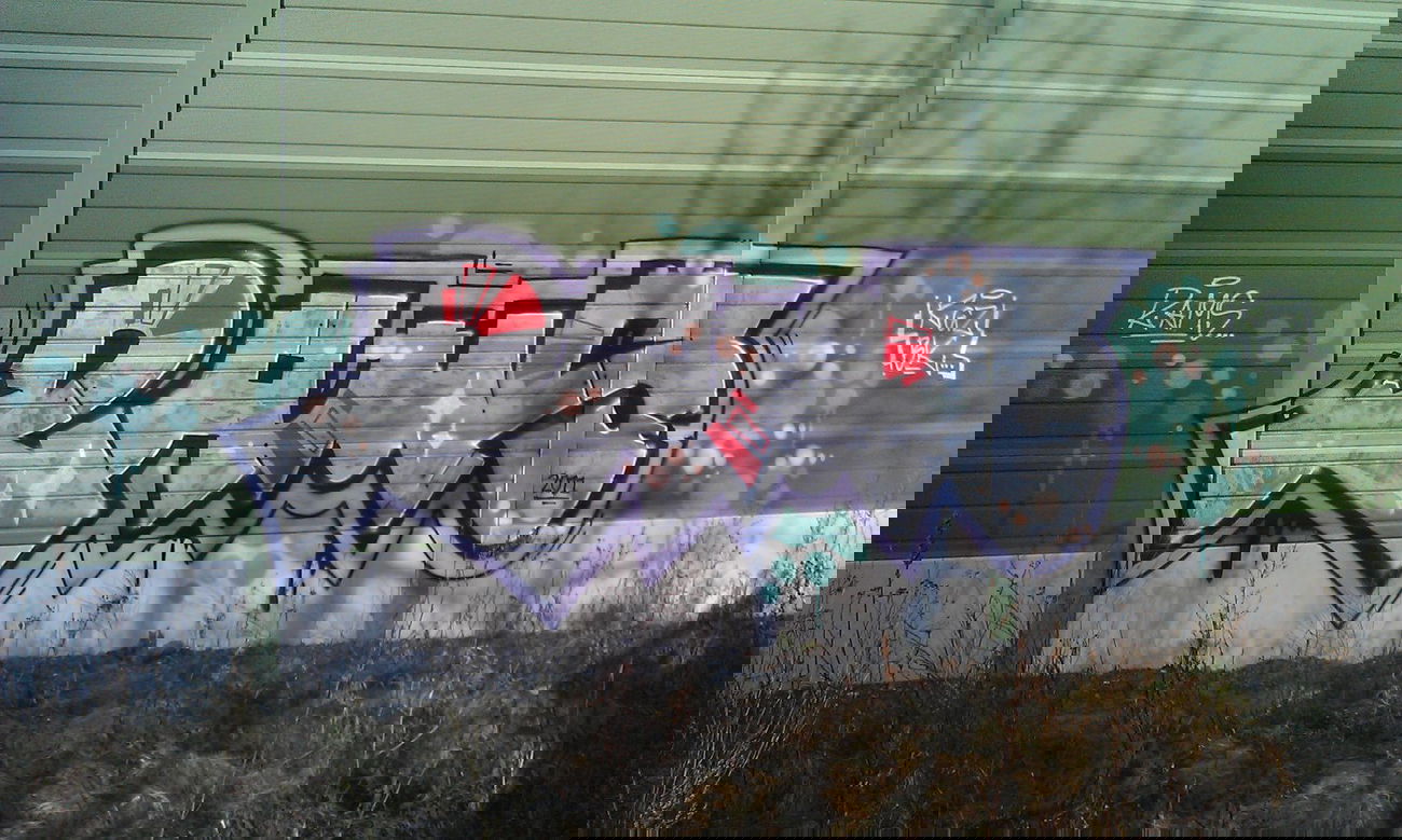 Graffiti Wall - Photo by Heureka - rams, bk, kgz