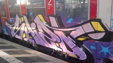 Graffiti Train - Photo by Heureka - shizo, güros, psycho (2014)