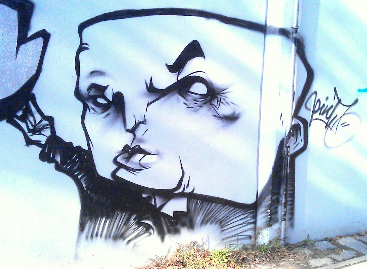 Graffiti Wall - Photo by Heureka - Pint