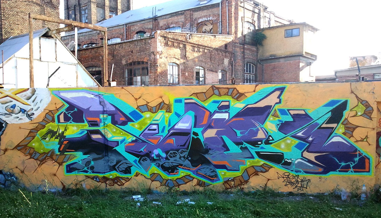 Graffiti Wall - Photo by Hexia - robe, hexia, hungary (2011)