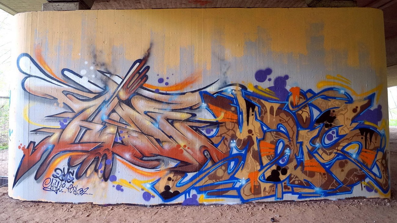 Graffiti Wall - Photo by HideHauer - Mais, Junkaz, Hide (2015)
