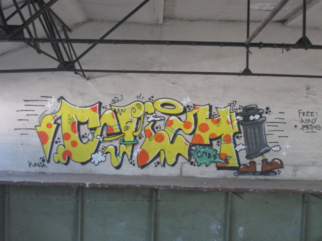 Graffiti Wall - Photo by Hilary90 - cnb