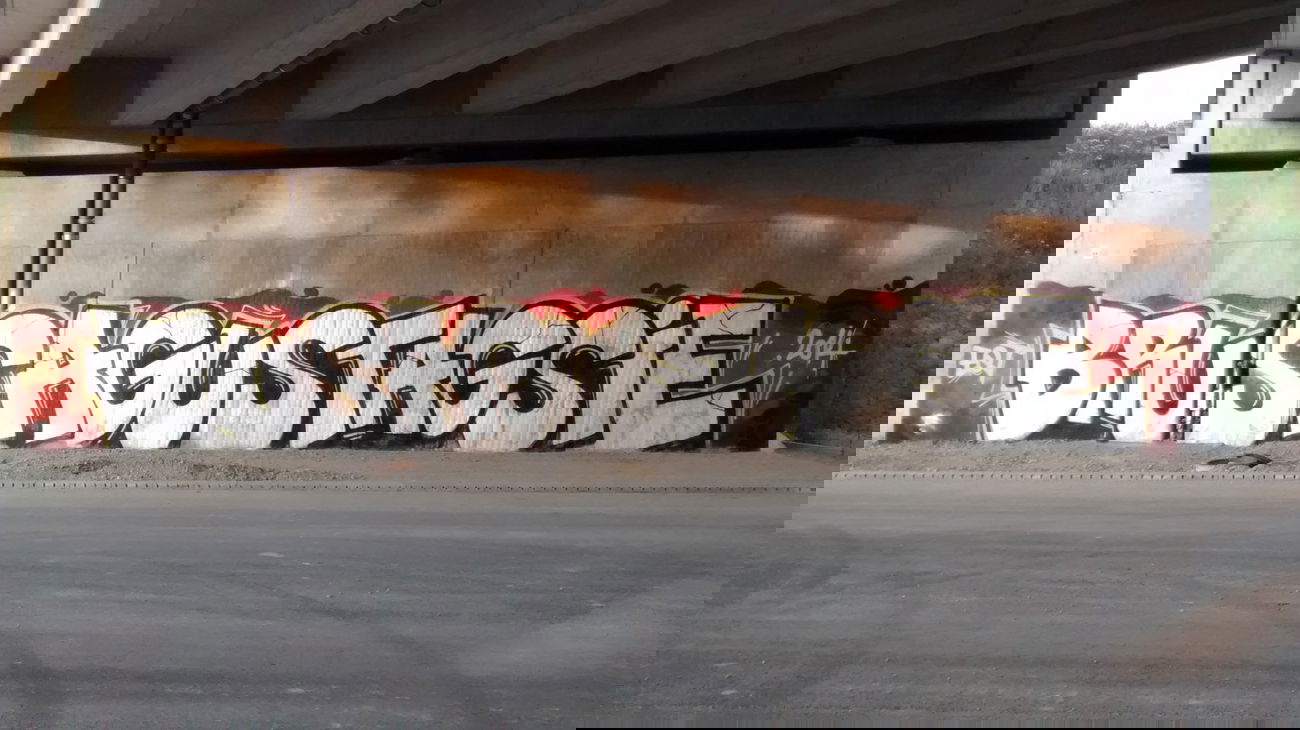 Graffiti Wall in Münster - Photo by HillsHaveStyles - Brus, Agus, Tagsi (2014)