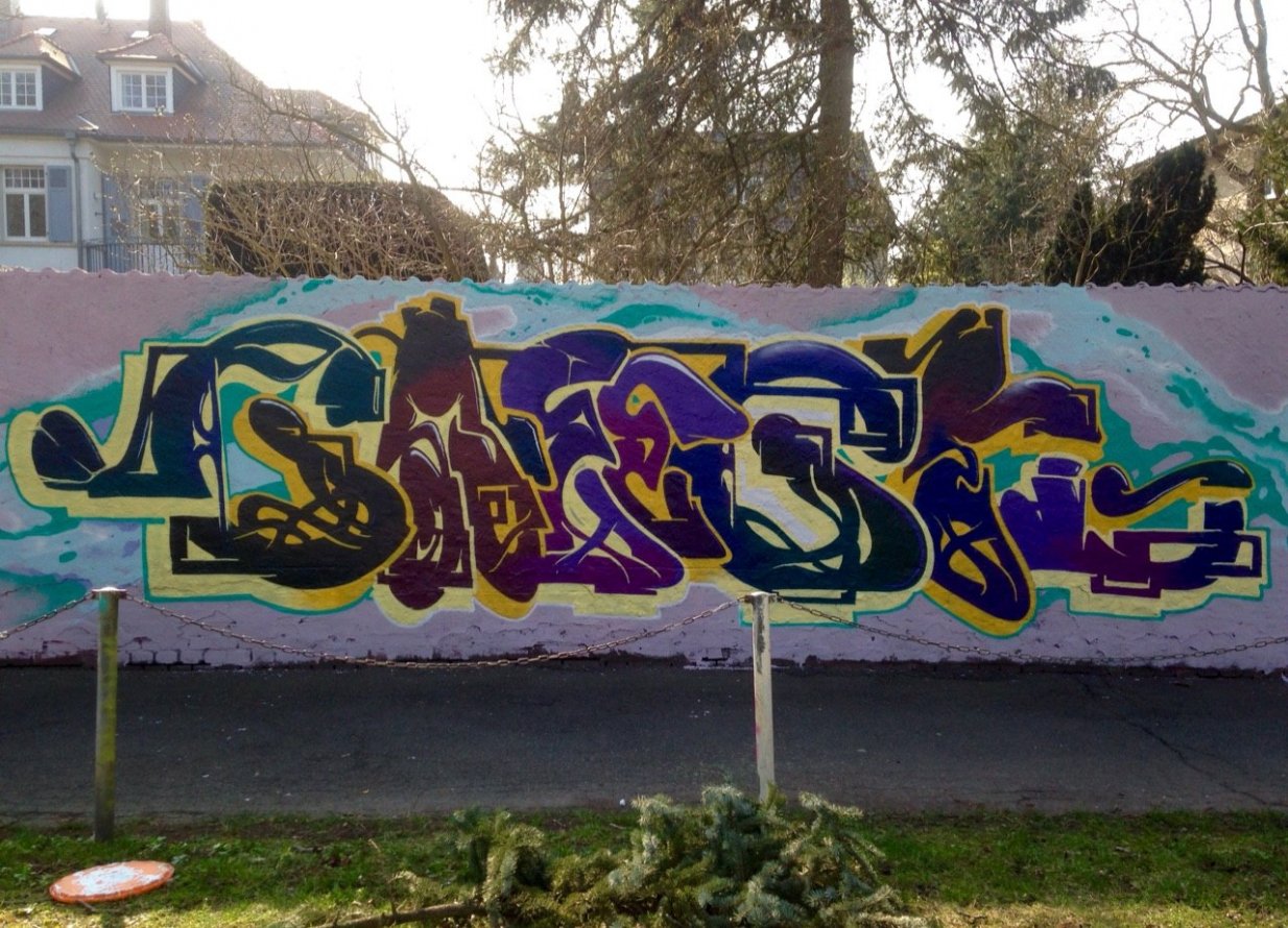 Graffiti Wall - Photo by Hinton123