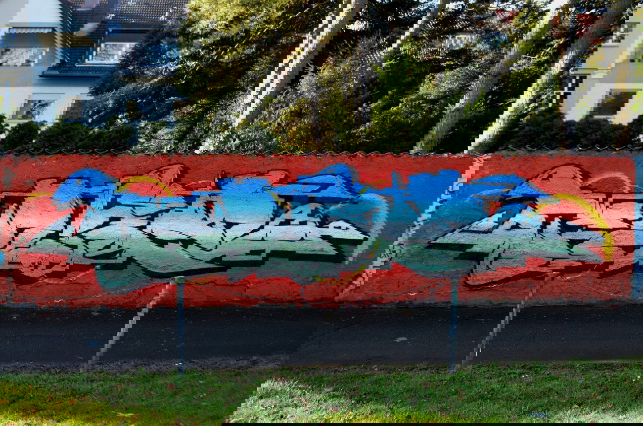 Graffiti Wall - Photo by Hinton123 - Check, Chek, Chur (2014)