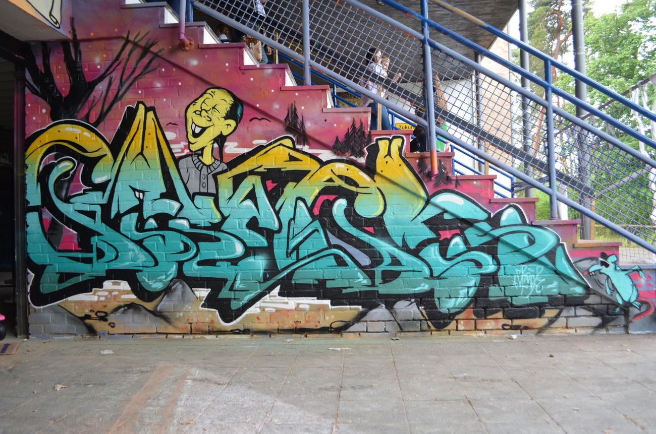 Graffiti Wall - Photo by Hinton123 - Chin, Chang, Chung