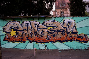 Graffiti Wall in Darmstadt - Photo by Hinton123 - check, chek, chur (2015)