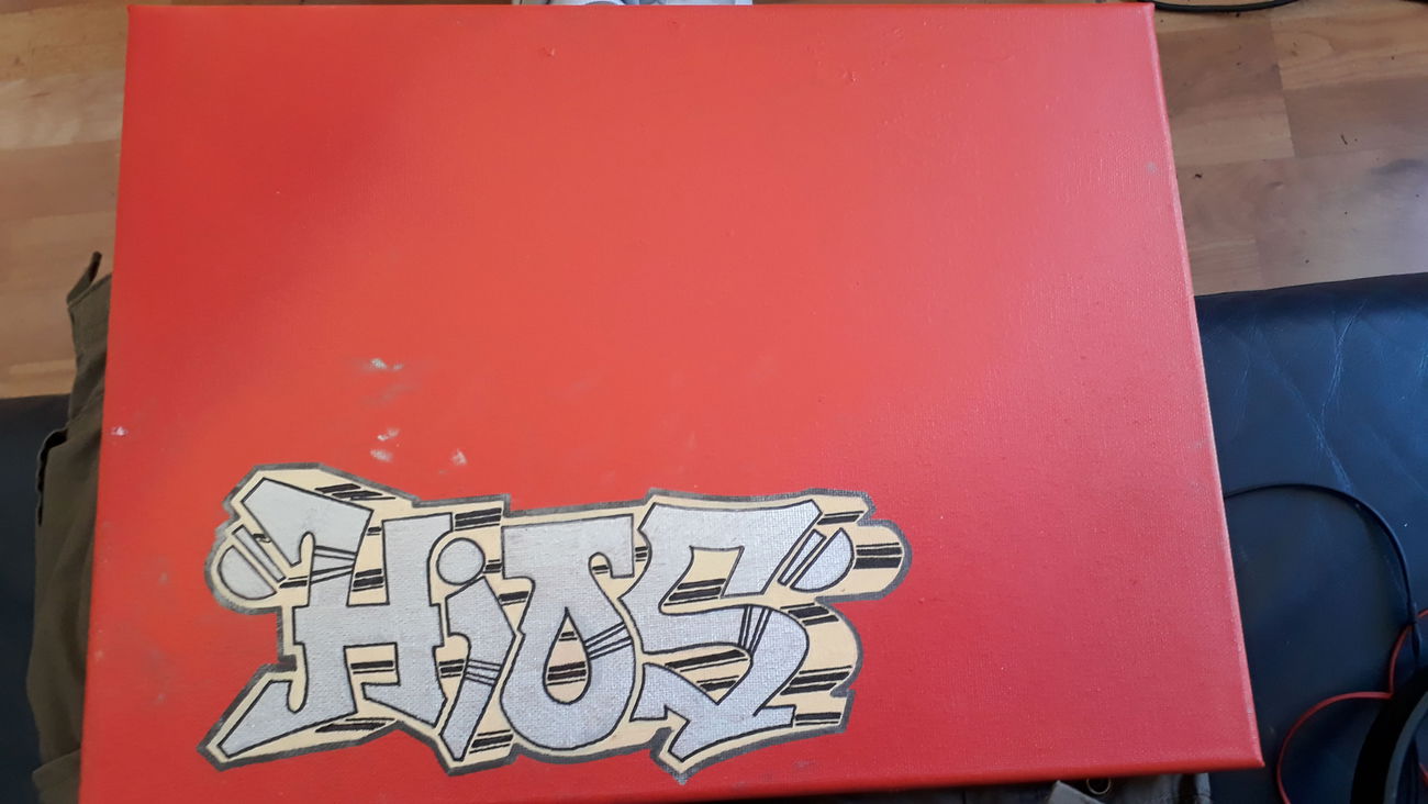 Graffiti Sketch - Photo by Hioz (2020)