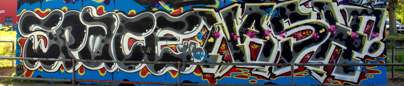 Graffiti Wall - Photo by Hitzerot - Space, uno, Nash