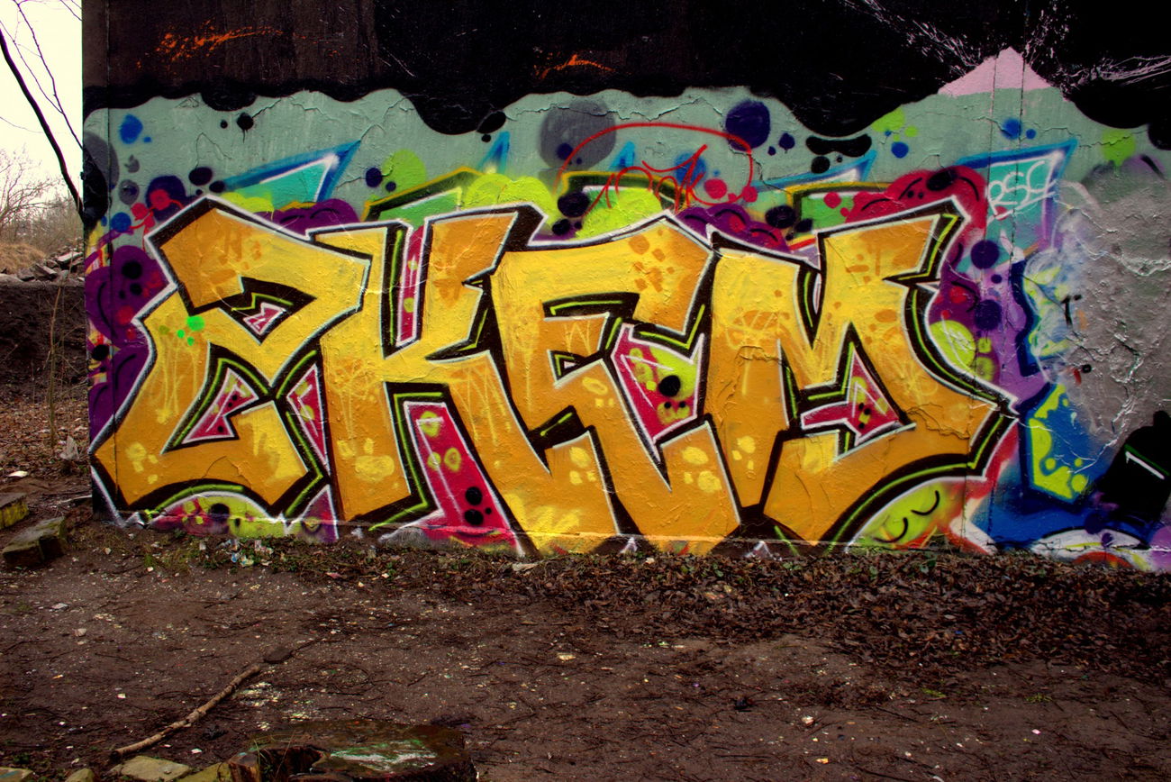 Graffiti Wall - Photo by Hitzerot - Zkem, Rsc