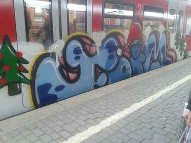 Graffiti Train in Köln - Photo by HoWi_OnE - Foim, SMK