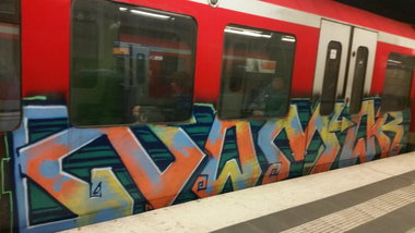 Graffiti Train - Photo by Hobbyspotter